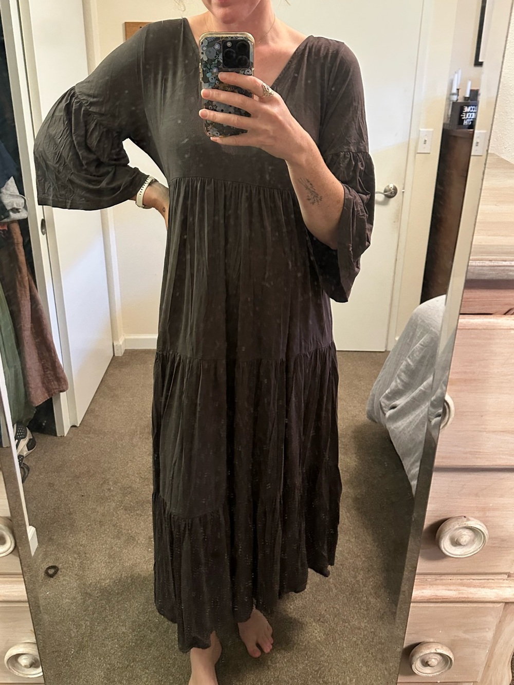NATURAL LIFE Charlotte Chocolate Brown V‑Neck Tiered Maxi Dress - Picture 7 of 8